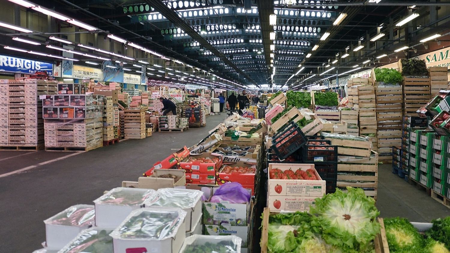 Marché de Rungis : un SDF meurt la gorge tranchée après une altercation
